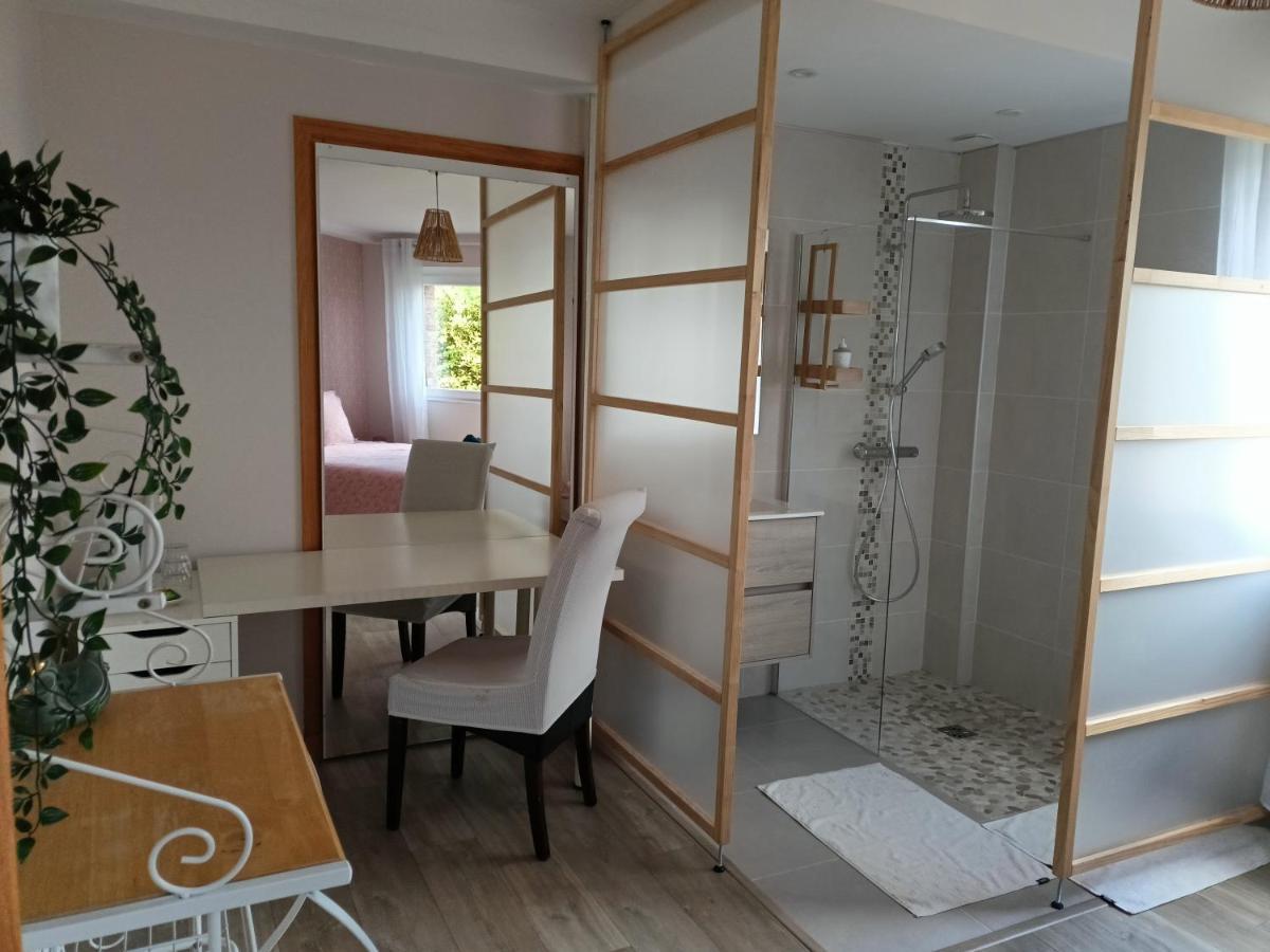 Les Chambres Du Vert Galant Rez De Jardin Verlinghem Kültér fotó